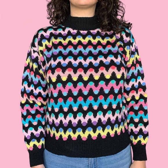 Vintage Small Northern Isles Retro Print Mock Neck Sweater! - Picture 3 of 7